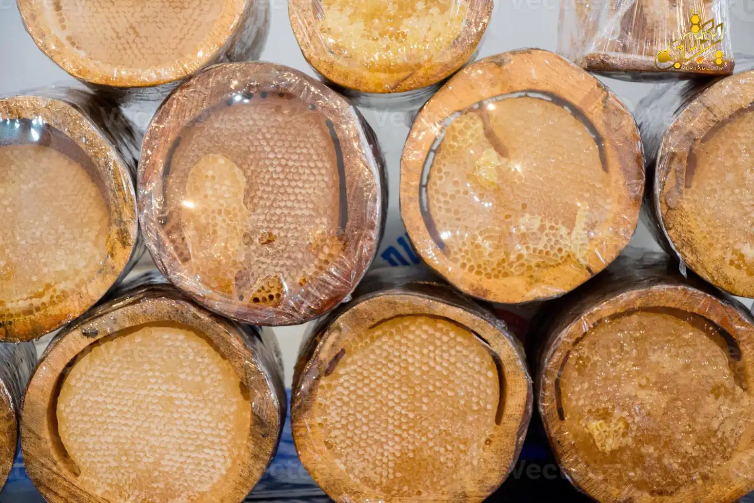 عسل خودبافت سبدی چیست؟ +قیمت 16 honey combs yektabee 10 عسل خودبافت سبدی چیست؟ +قیمت